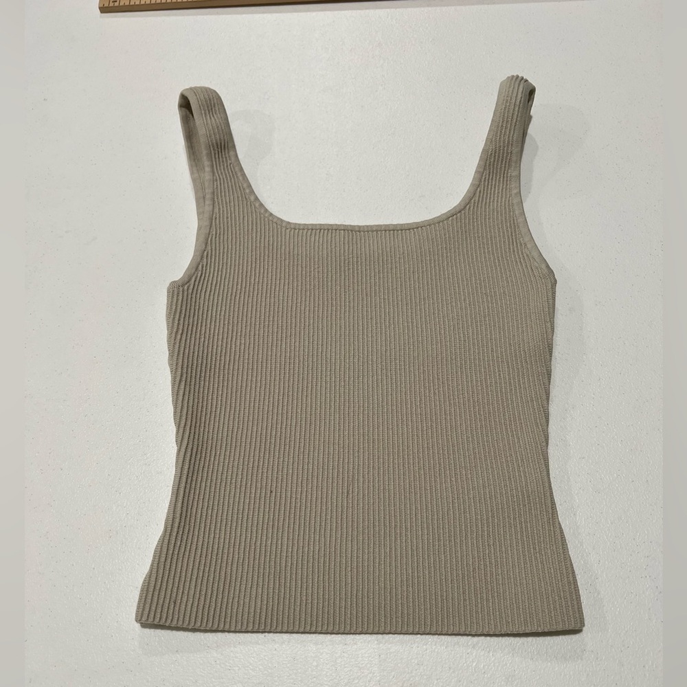 BABATON  square neck wide straps yoga sport tank top elastic fabric sand S